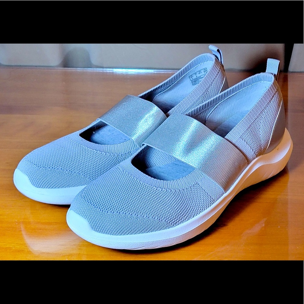 Cloudsteppers by Clarks